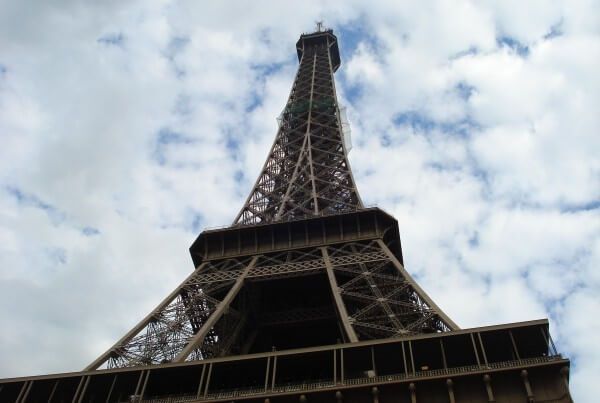 Viajar a Paris uno de los viajes más especiales y exclusivos. Un destino de ensueño.