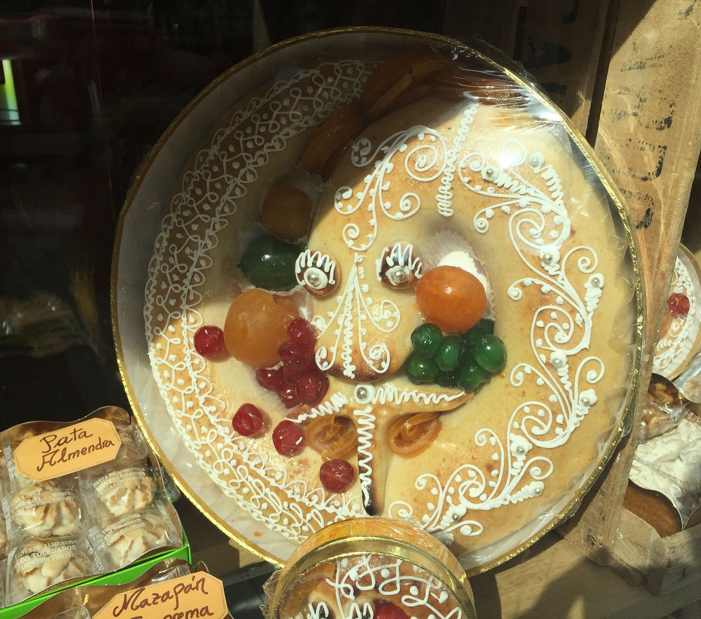 Mazapan en forma de anguila